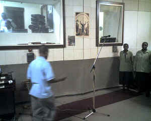 16-02-12_1123.jpg (35327 bytes)