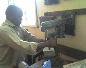 18-09-15_0909.jpg (44309 bytes)