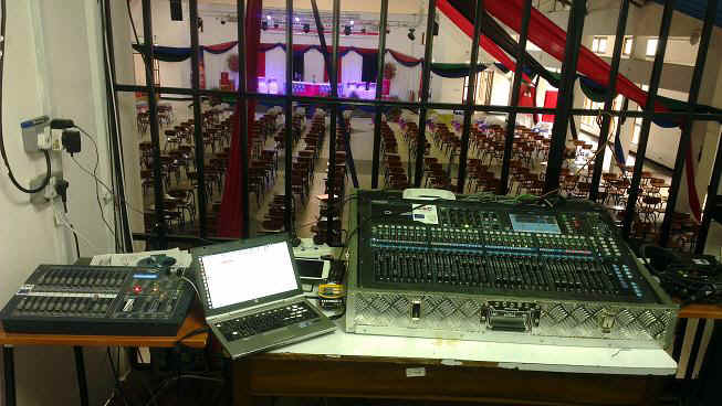 IMAG7268.JPG (109405 bytes)