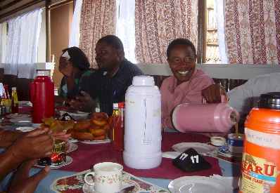 Tea3.jpg (17009 bytes)