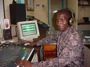 DSC05033.jpg (47061 bytes)