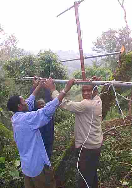 Sura_2.jpg (18670 bytes)