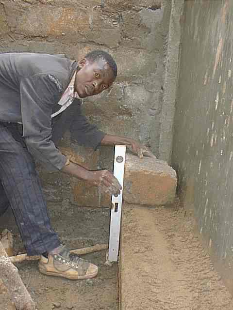 Bricklayer2.jpg (26615 bytes)