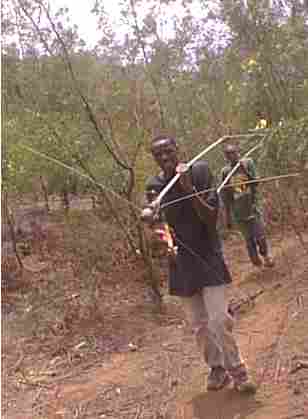 carry4.jpg (10079 bytes)