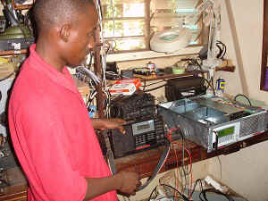 DSC03923.jpg (51033 bytes)