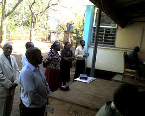 16-02-12_0916.jpg (43146 bytes)