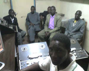 16-02-12_1105.jpg (35300 bytes)