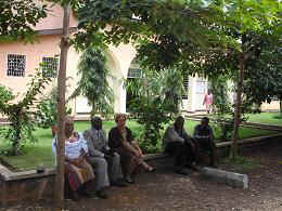 Harusi Hellen1.JPG (39879 Byte)