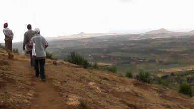 Karatu2b.JPG (26235 Byte)