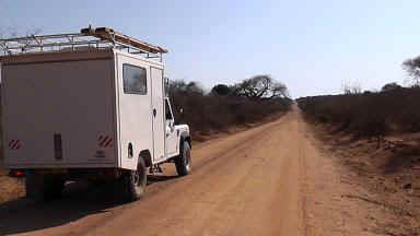 Kibaya1.JPG (26993 Byte)