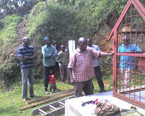 15-06-16_1340.jpg (76044 bytes)