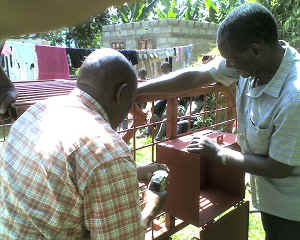 15-06-16_1406.jpg (69459 bytes)