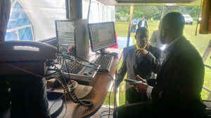 IMAG5866.jpg (33947 Byte)