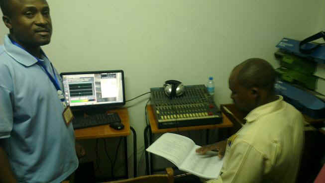 IMAG7283.JPG (52127 bytes)