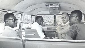 r History 6 OB van.jpg (23461 Byte)