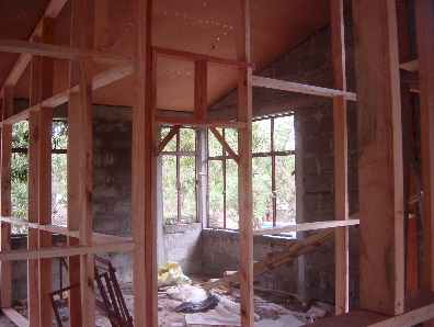 Studio25.jpg (13959 bytes)