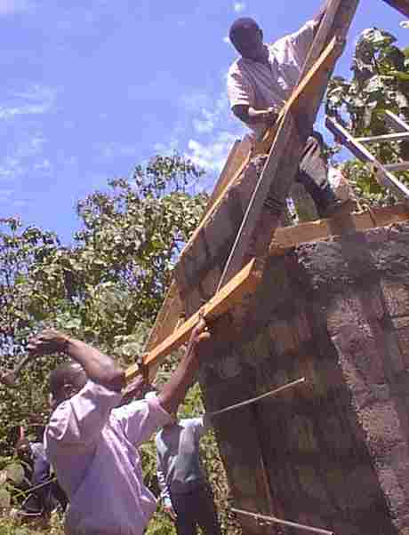 Kivesi_5.jpg (19858 bytes)