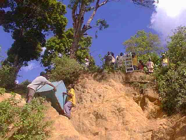 wpe5.jpg (44147 bytes)